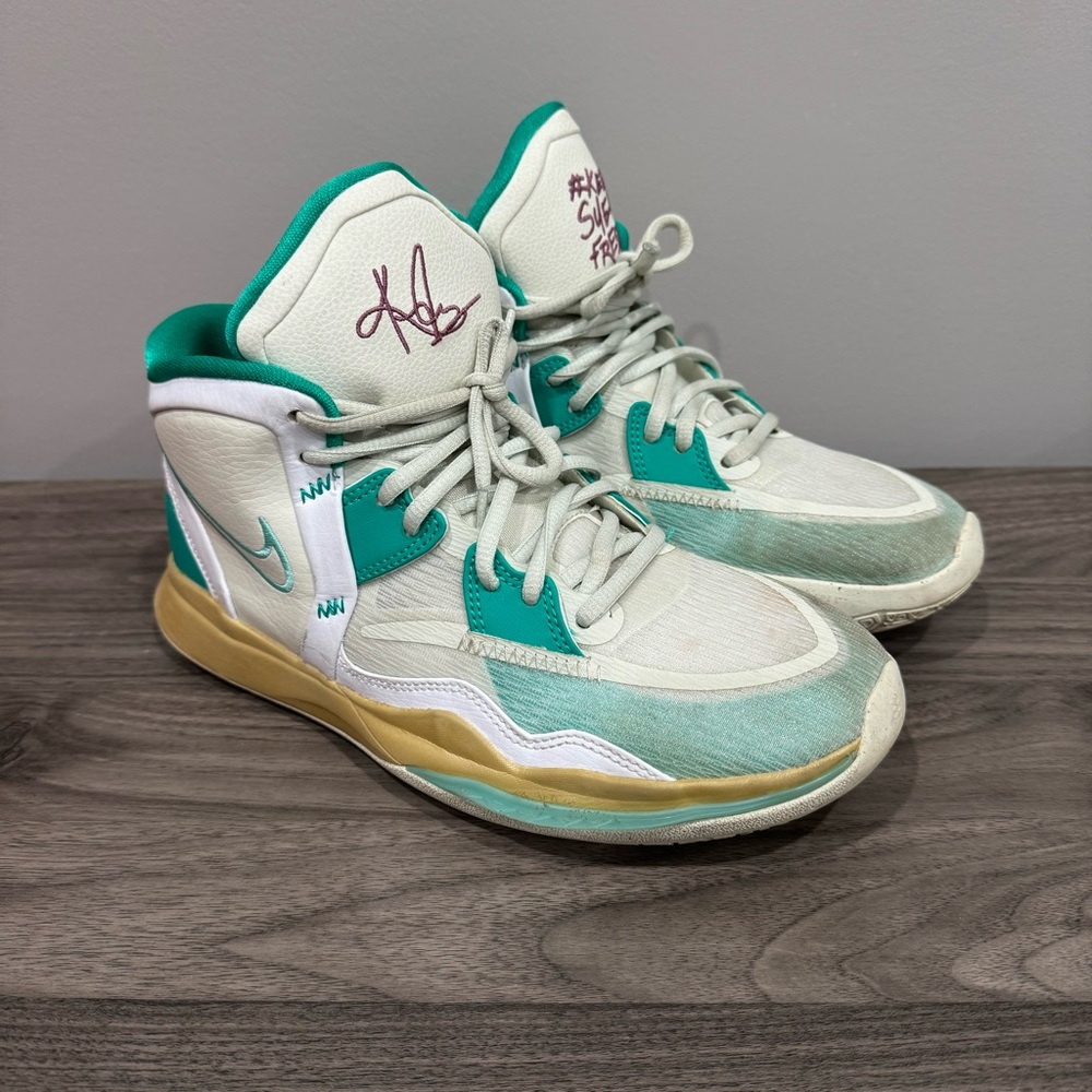 Nike Sue Bird x Kyrie Infinity Keep Sue Fresh Basketball Shoes Boy’s Size 6.5